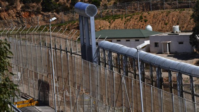 Conquista subversiva de Ceuta y Melilla Conquista subversiva de Ceuta y Melilla