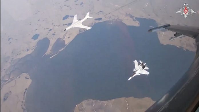 Bombarderos Chinos y Rusos en Alaska